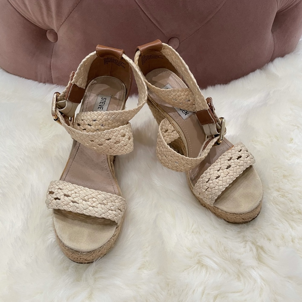 Steve Madden Wedges